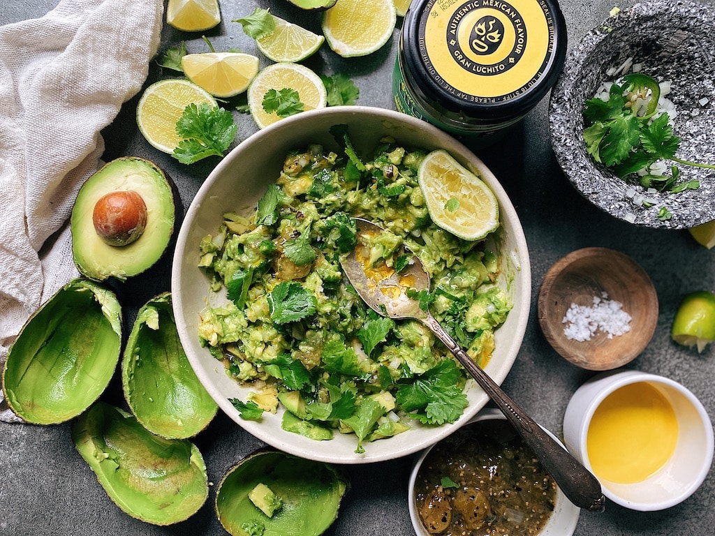 What To Serve With Tacos? nacho recipes with Perfect Guacamole - BBQ Sides