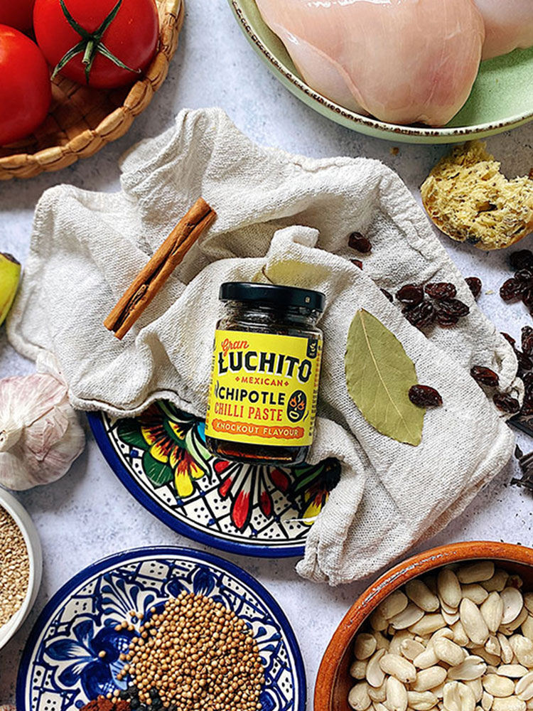 Eat like Frida - make chicken mole ingredients