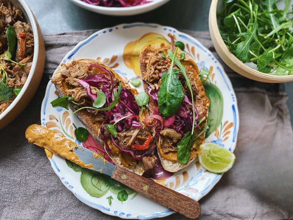 Mexican Pulled Pork Sandwich - Gran Luchito