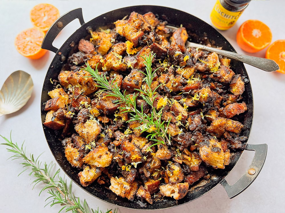 Easy Christmas Stuffing Recipe With Chorizo | Gran Luchito