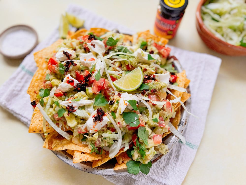 Vegetarian Nachos | Homemade Nachos Recipe | Gran Luchito