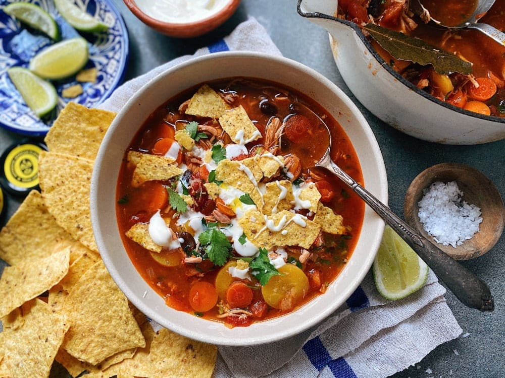 Mexican Chicken Soup Recipe With Black Beans | Gran Luchito
