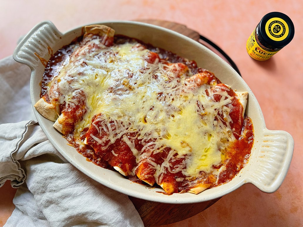 Easy Cheese Enchiladas | Gran Luchito